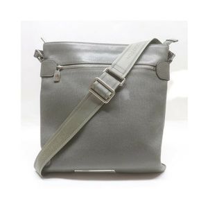 Louis Vuitton Taiga leather Crossbody Bag